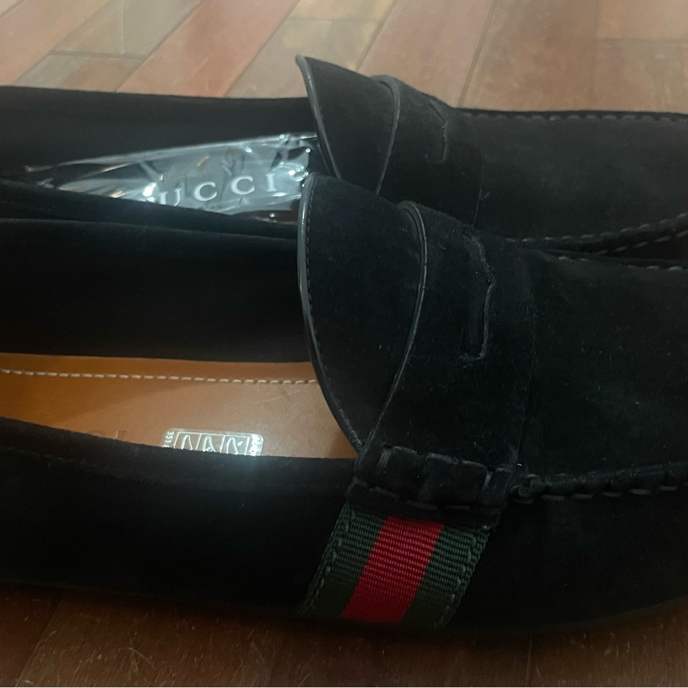 Gucci Men’s Suede Driver shoes size 8, new